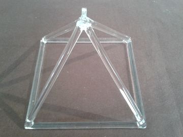 Fábrica de pirámides cantoras de cristal de cuarzo transparente vende directamente cuarzo de alta pureza