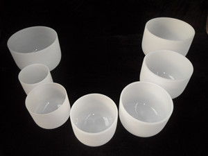 Fabricante de cuencos de canto de cristal de cuarzo clásico de China