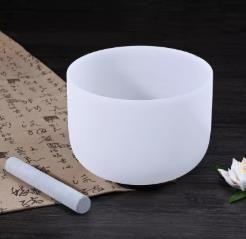 Venta caliente Chakra 7 notas de cristal de cuarzo congelado Conjunto de tazón de canto para la curación y la terapia de sonido