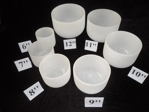 Cuencos de canto de cristal de cuarzo helado con siete notas de chakra accesorios gratuitos de 8-24 pulgadas