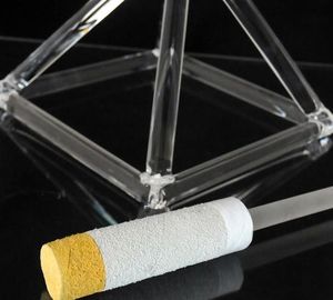 Fabricantes profesionales de pirámides cantantes de cristal