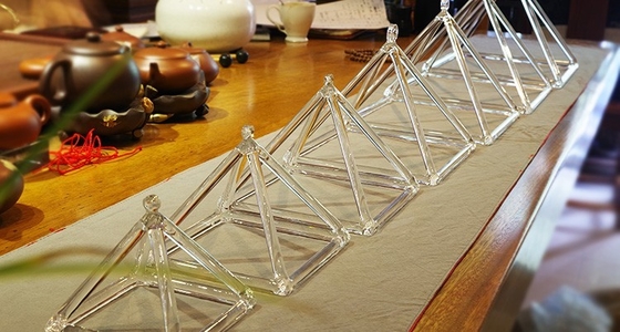 Pirámide de Cuarzo Cristal para Meditación y Sanación de Chakras con Diferentes Tamaños, precio al por mayor