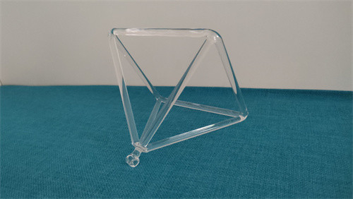Pirámide cantora de cristal de cuarzo transparente de alta calidad para la limpieza de chakras 3-14