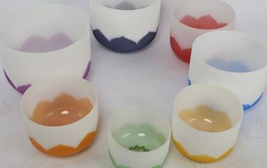 Cuenco cantor de cristal de cuarzo esmerilado con diseño de chakra de loto de 8" para entretenimiento musical