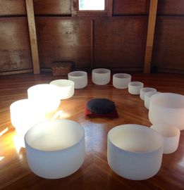 Conjunto de cuencos de canto de cuarzo